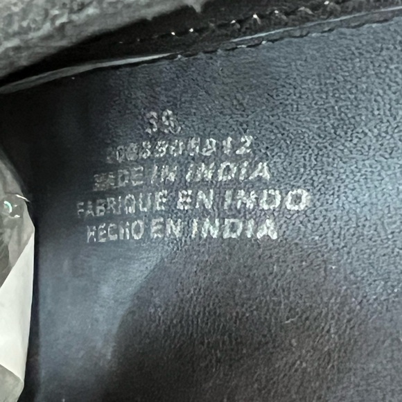 373. NWT Free People Charm Double V Ankle 39 (9) - Picture 4 of 6